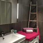 Charming & Cosy Duplex Apartamento